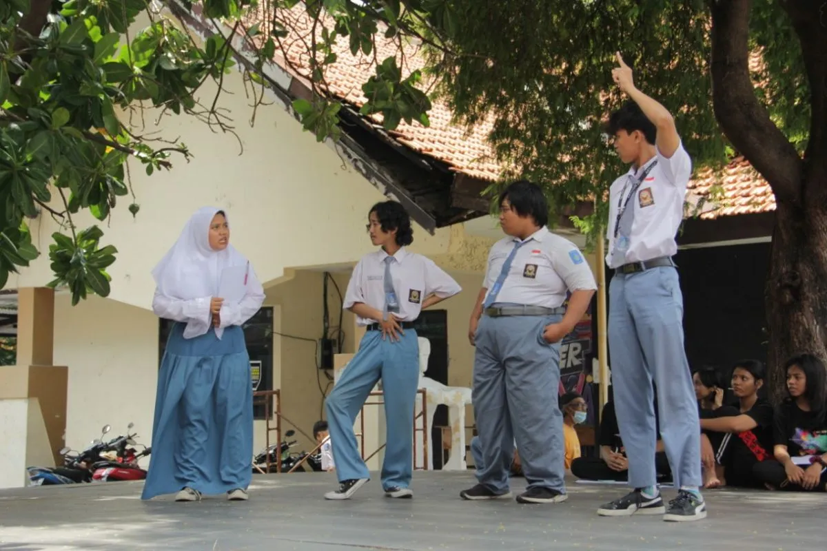 Komitmen Pemprov Jatim dalam Mewujudkan Pendidikan Gratis Berkualitas melalui Program TisTas