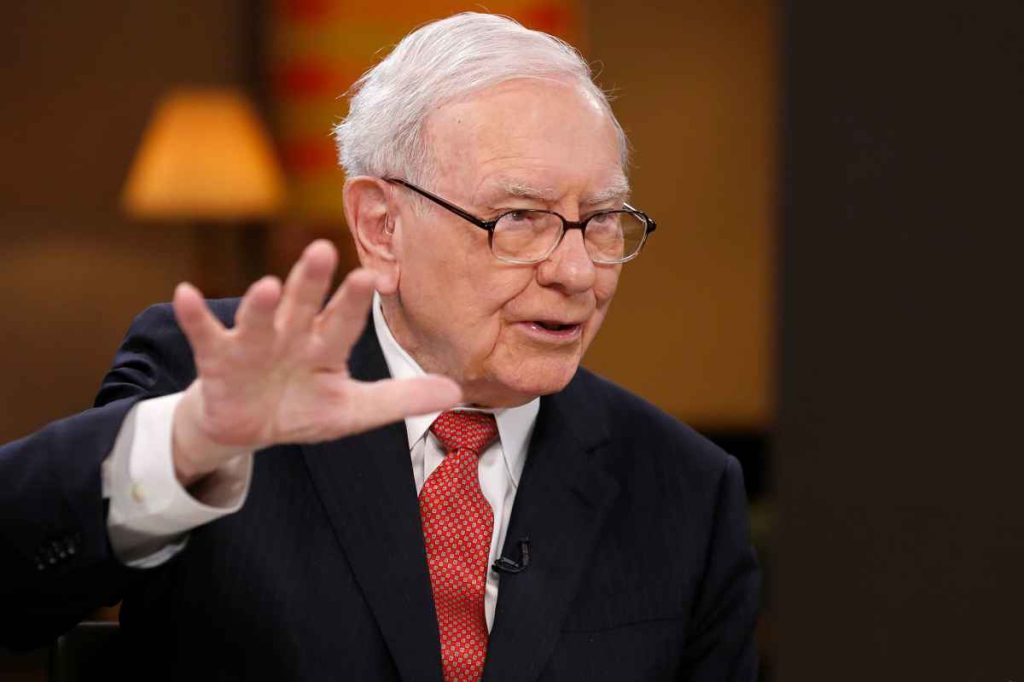 Warren Buffett menyumbangkan 99% kekayaannya